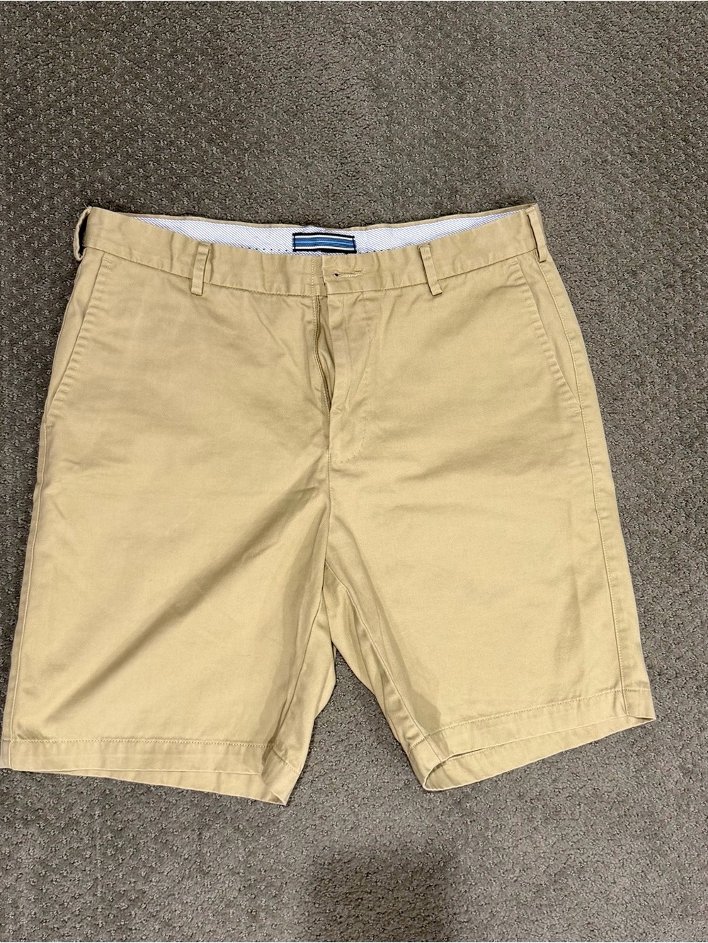 Peter Millar Men's Classic Khaki Chino Shorts
